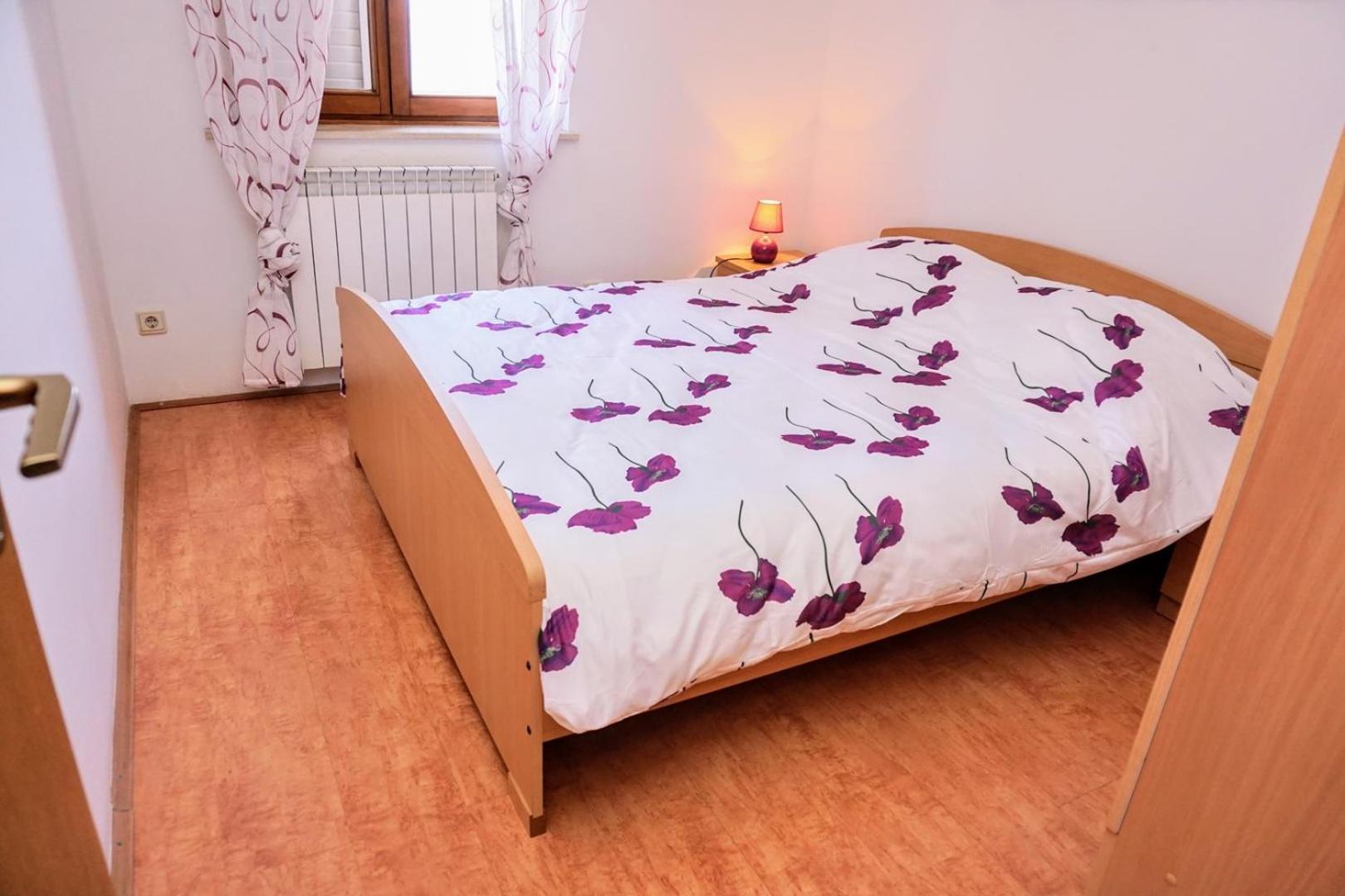 Apartment Stefica 克尔维尼维赫 外观 照片