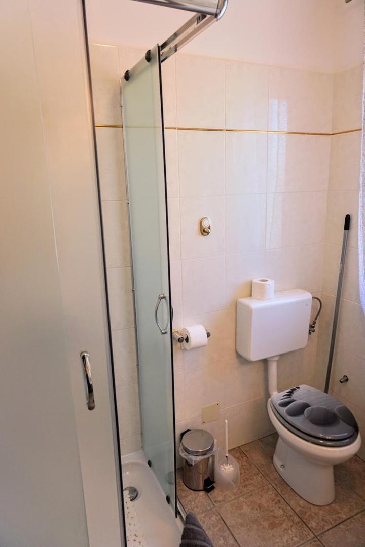Apartment Stefica 克尔维尼维赫 外观 照片